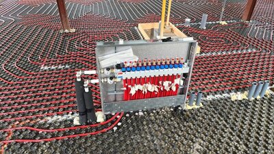 Imagen de instalación de aerotermia y ventilación en vivienda en Asturias